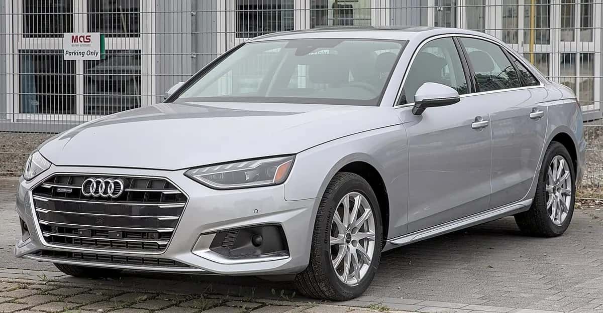 Audi A4 — Modellfoto