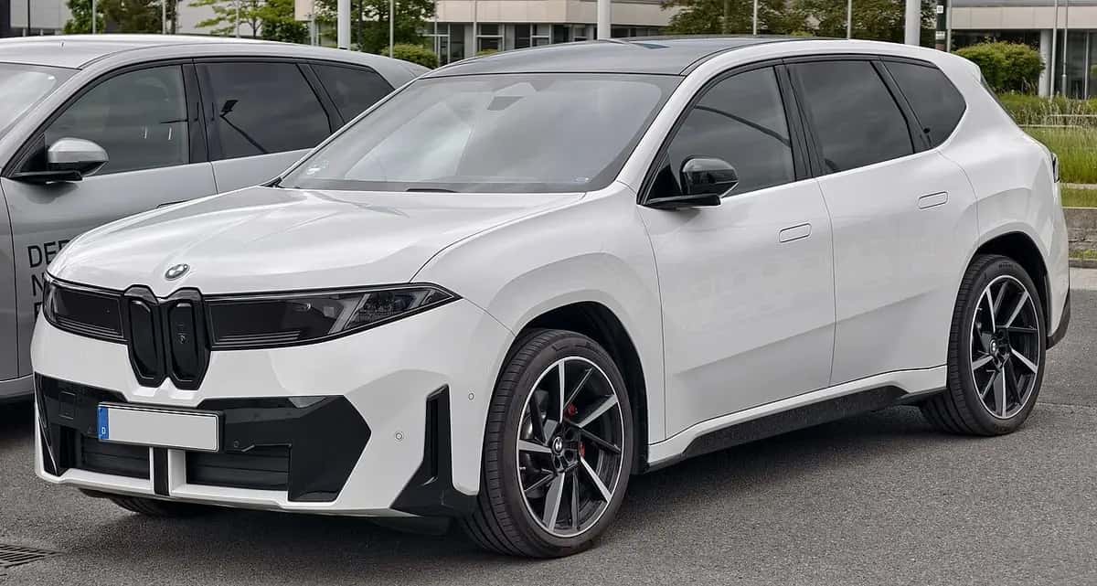 BMW IX3 — Modellfoto