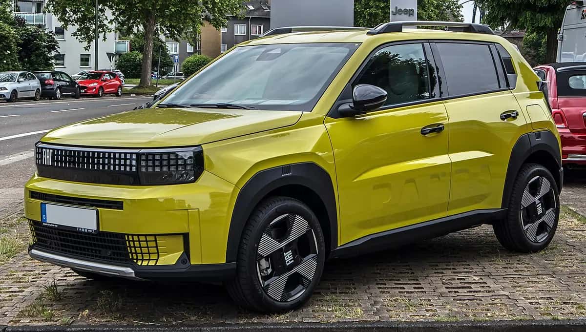 Fiat Grande — Modellfoto