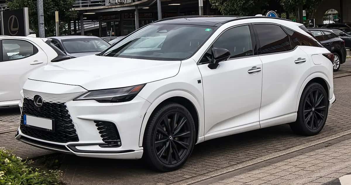 Lexus RX — Modellfoto