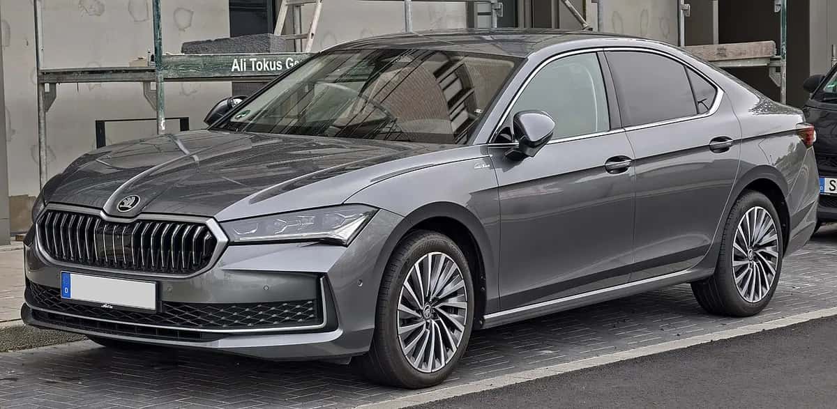 Škoda Superb — Modellfoto